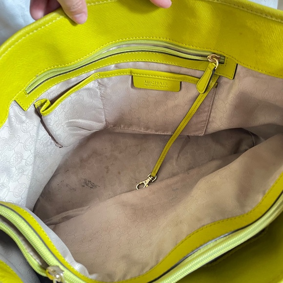 Michael Kors Neon Lime Green Tote with Gold Charm - Picture 5 of 10